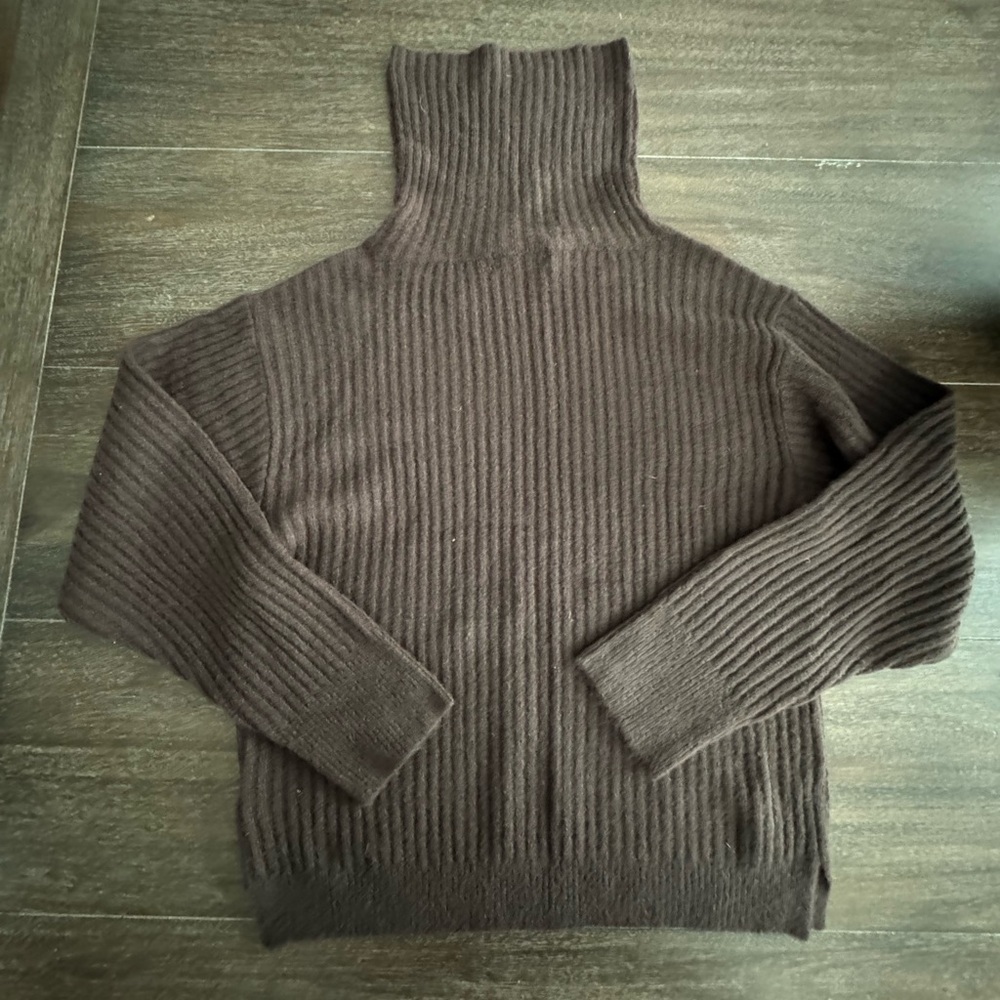 Anthropologie soft turtleneck sweater